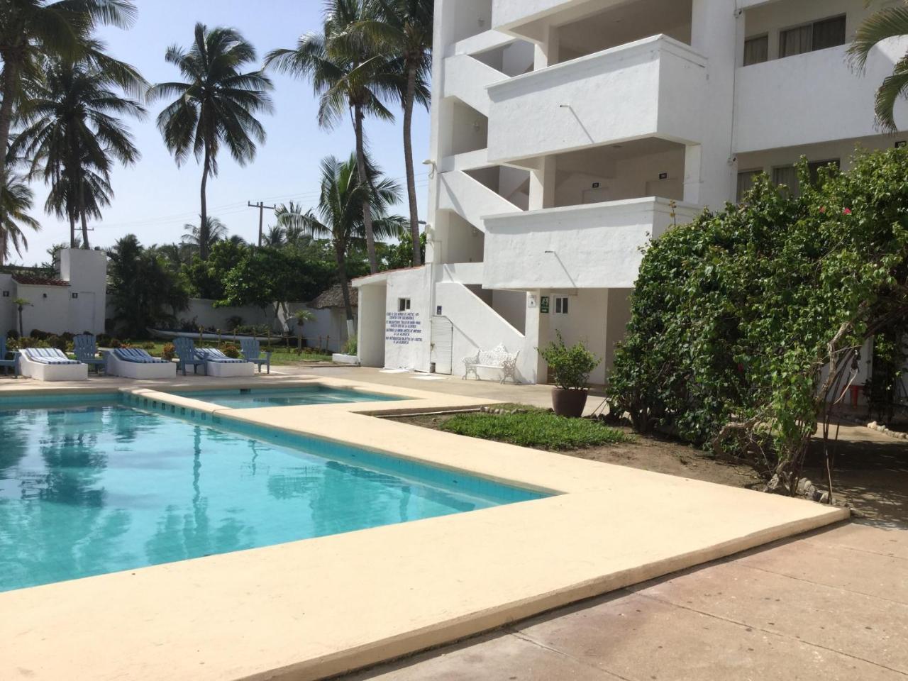 Hotel Arista Bugambilias Puerto Arista Esterno foto