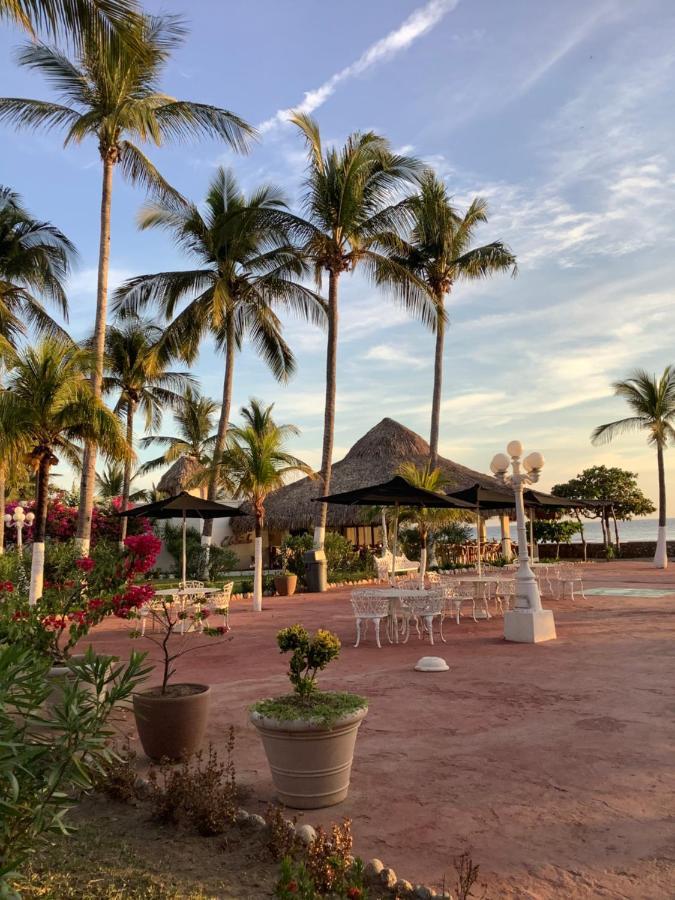 Hotel Arista Bugambilias Puerto Arista Esterno foto